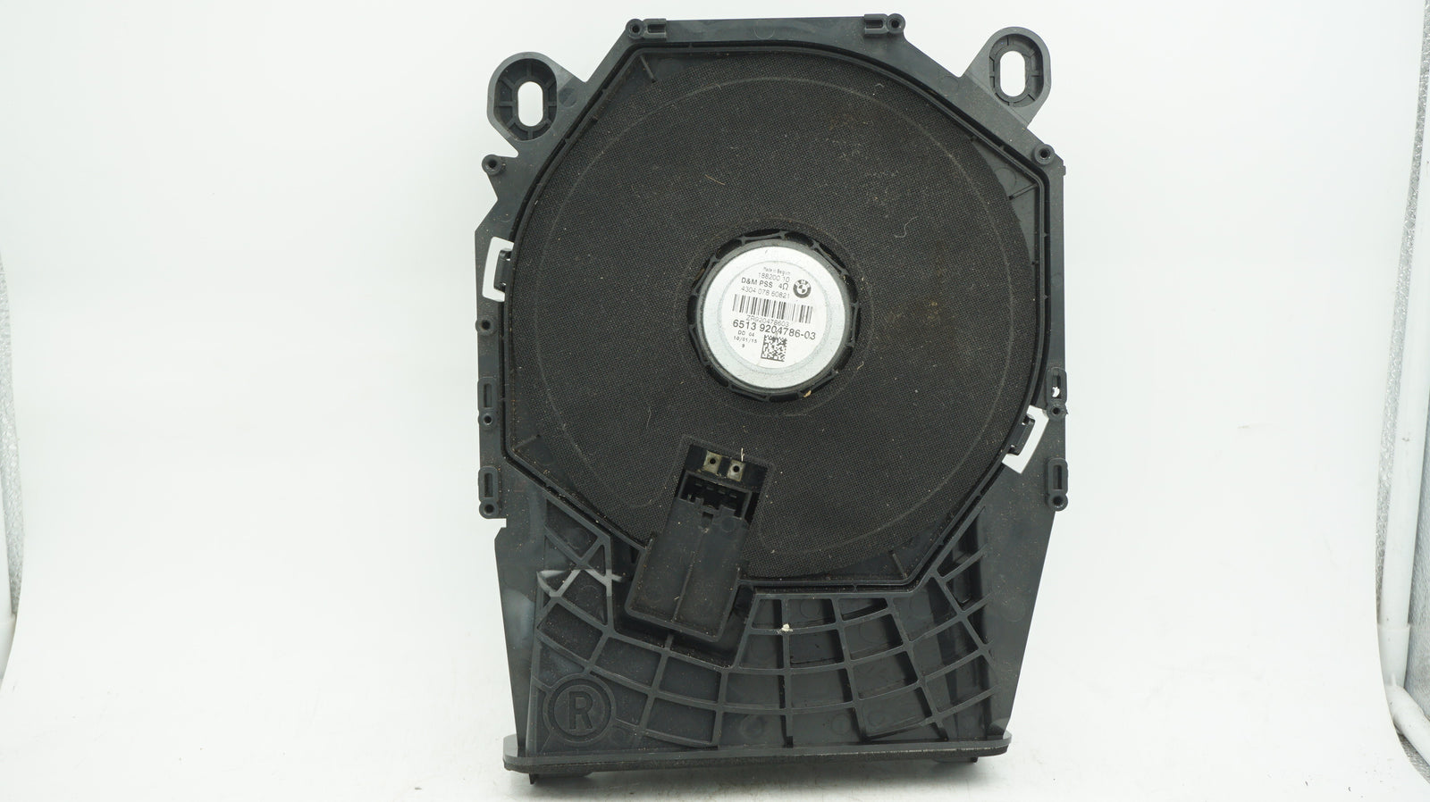 BMW 1 3 SERIES E82 E87 E88 E90 E92 RIGHT DRIVERS UNDER SEAT SUBWOOFER 9204786 - LRI Autoparts