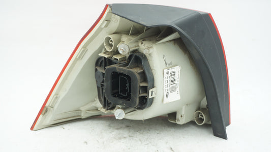 VOLKSWAGEN MK5 GOLF RIGHT TAIL LIGHT 1K6945096