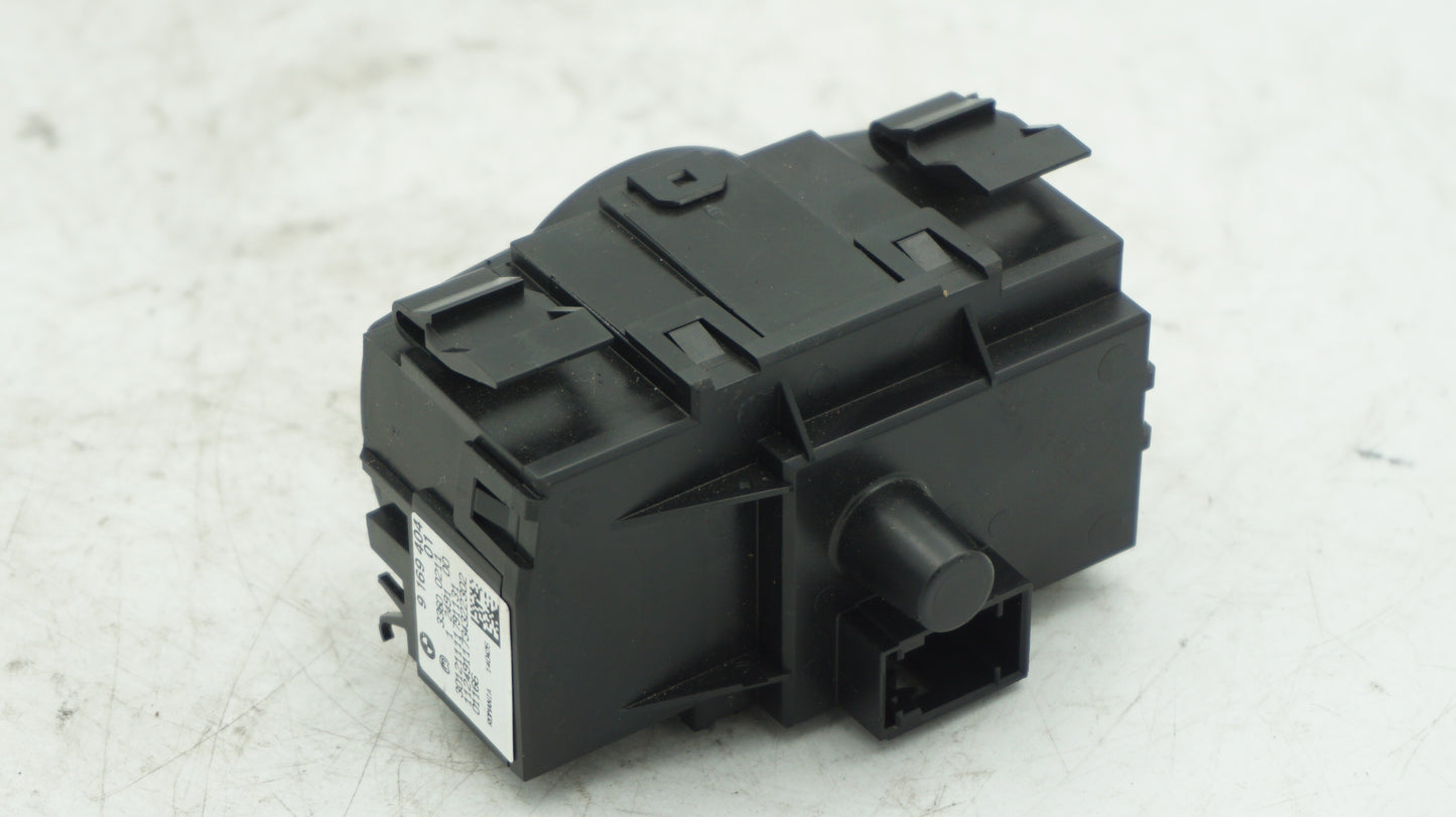 BMW 1 3 X SERIES LCI HEADLIGHT CONTROL SWITCH 9169404