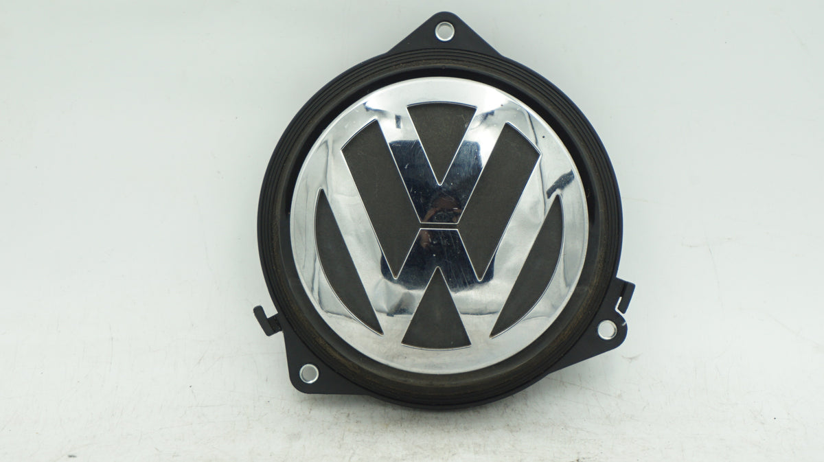 VOLKSWAGEN GOLF MK6 REAR EMBLEM BOOT LATCH 3C5827469