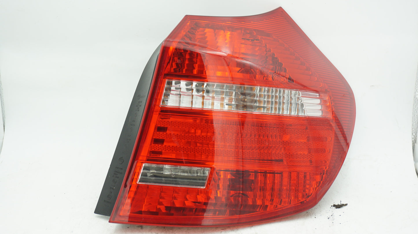 BMW 1 SERIES E87 HATCHBACK LCI RIGHT TAIL LIGHT LAMP