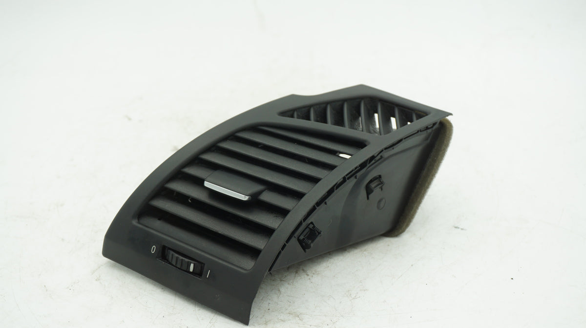 BMW E82 E87 E88 LEFT AIR VENT 7059187 - LRI Autoparts