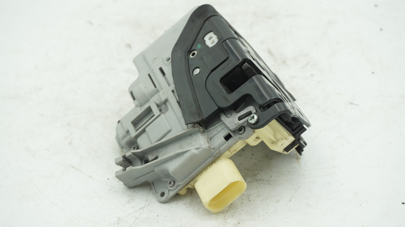 AUDI A3 A4 A6 S6 A8 R8 RS3 RS6 7 PIN FRONT RIGHT DOOR LOCK ACTUATOR 4F2837016 - LRI Autoparts