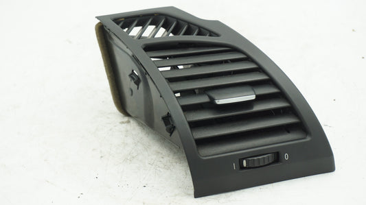 BMW 1 SERIES E82 E87 E88 RIGHT AIR VENT 7059188