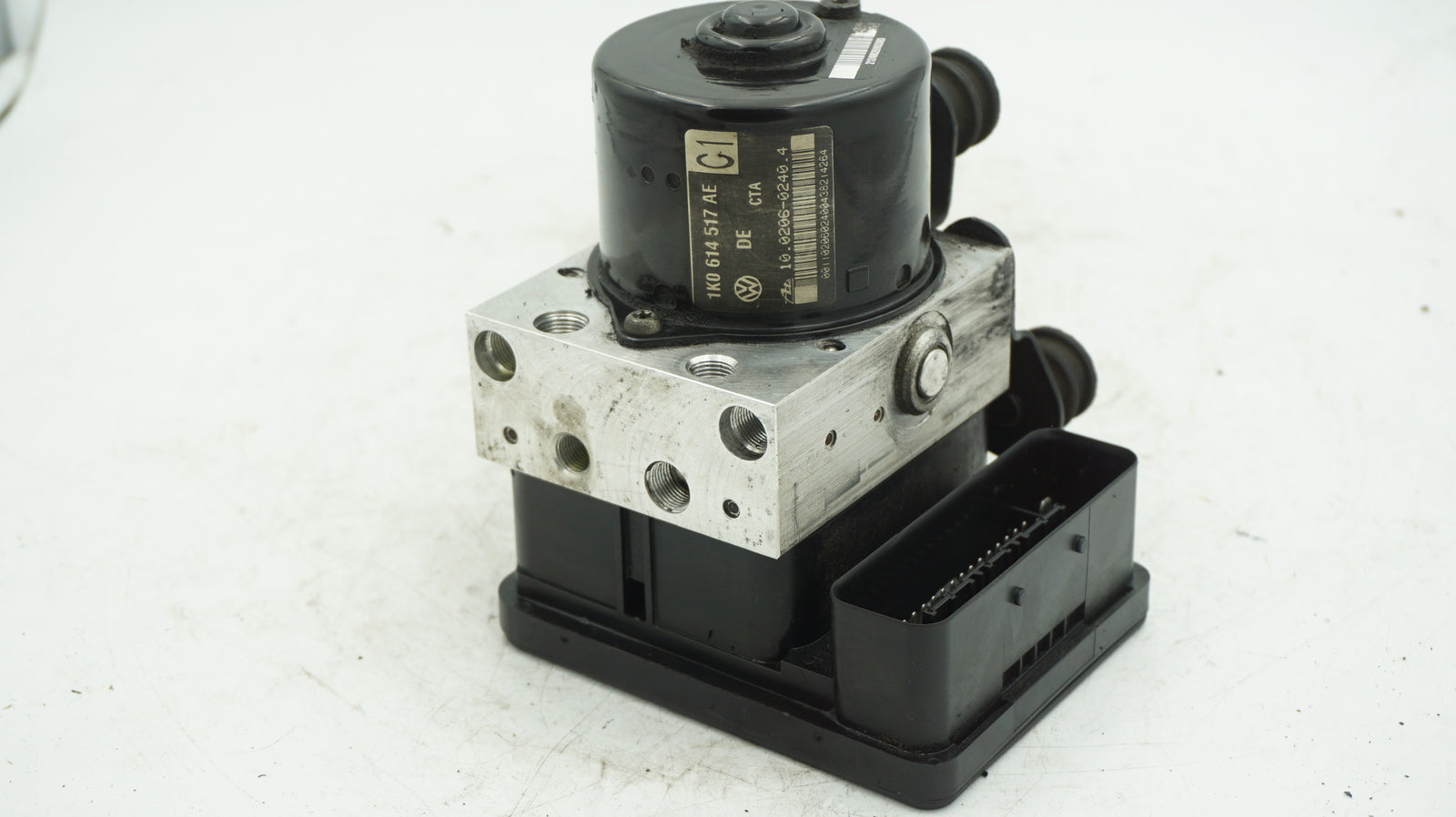 VOLKSWAGEN MK5 AUDI A3 8P ABS PUMP MODULE 1K0614517AE 1K0907379AC