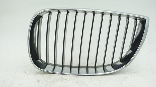 BMW 1 SERIES E87 CHROME LHS LEFT FRONT KIDNEY GRILL 7077129