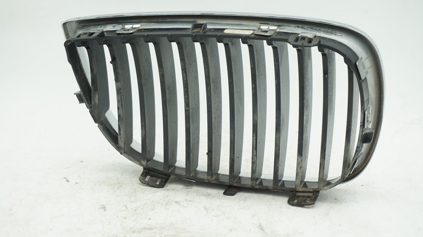 BMW 1 SERIES E87 CHROME LHS LEFT FRONT KIDNEY GRILL 7077129