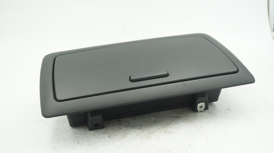 BMW 1 SERIES E82 E87 E88 DASH STORAGE COMPARTMENT 9211788