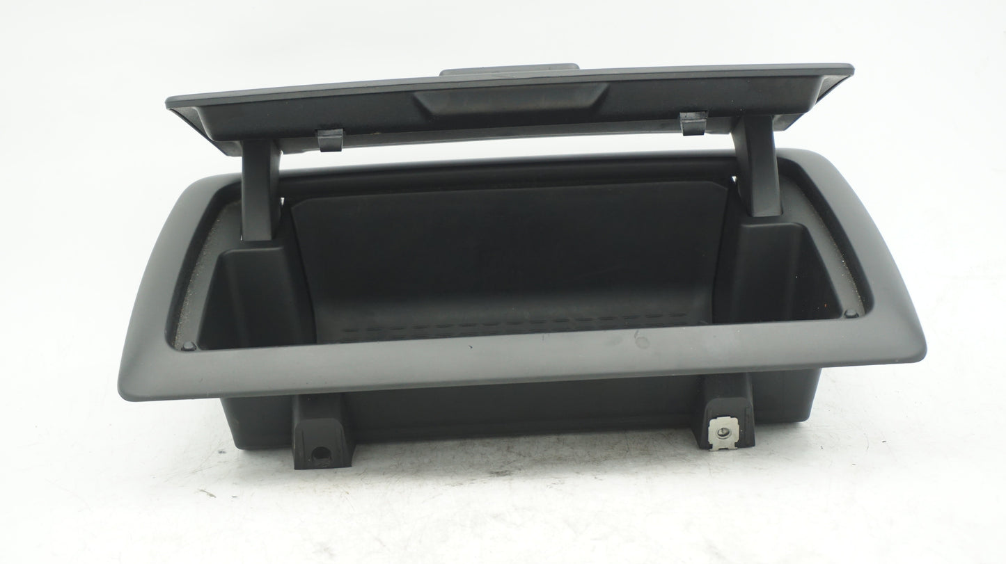 BMW 1 SERIES E82 E87 E88 DASH STORAGE COMPARTMENT 9211788