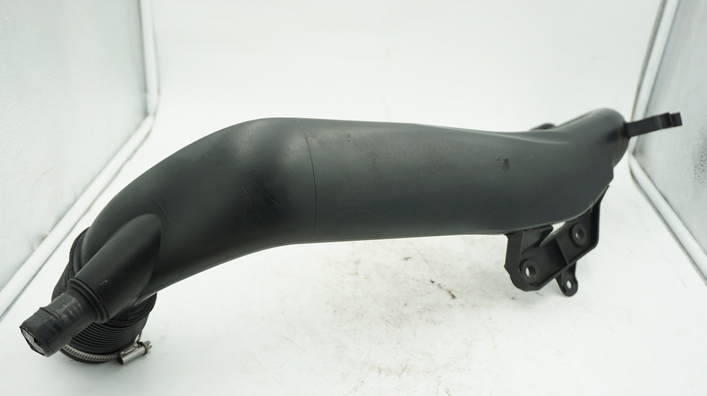 BMW 1 3 SERIES 135 335 N54 AIR INTAKE PIPE 7556549