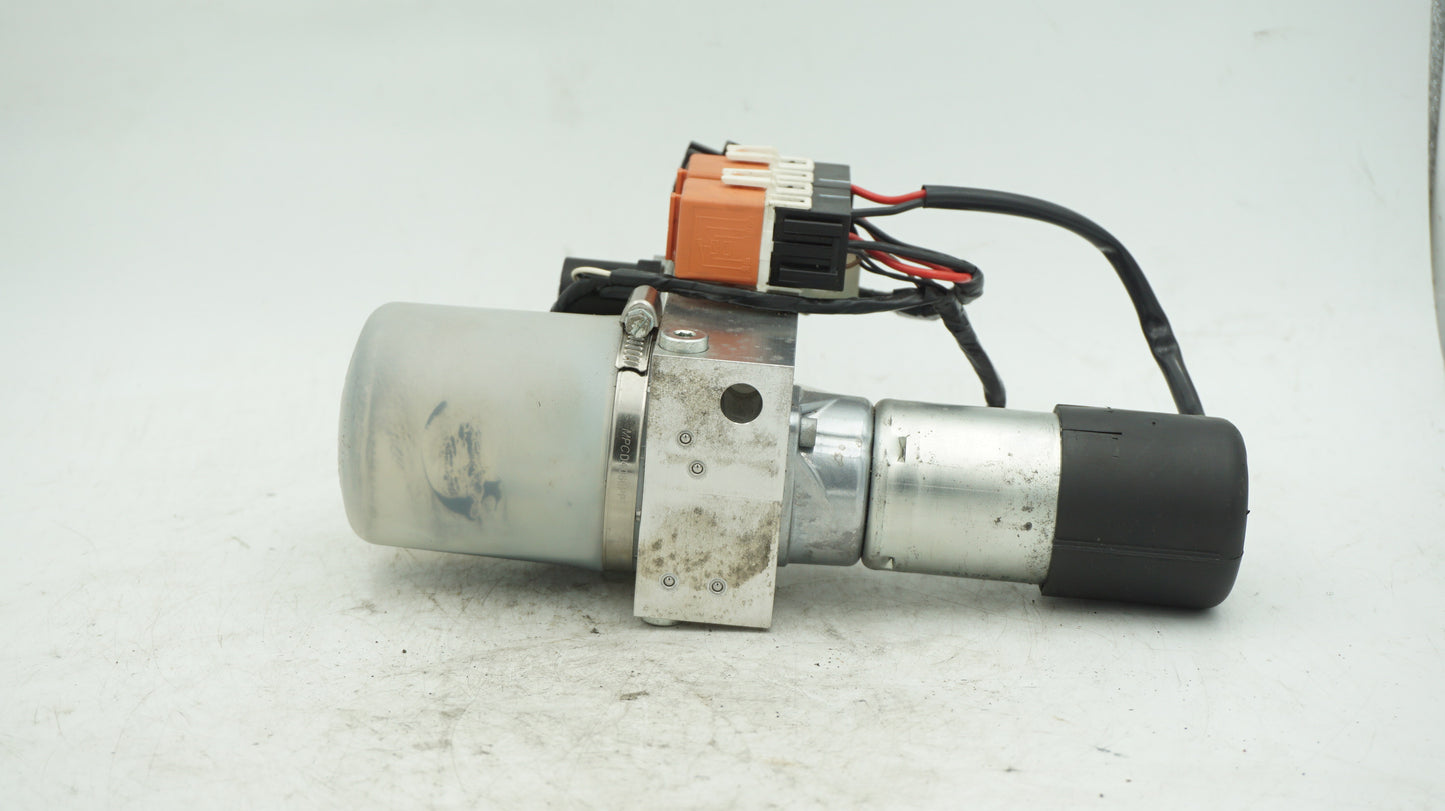 BMW 1 SERIES E88 CONVERTIBLE ROOF HYDRAULIC ROOF MOTOR PUMP 7171303