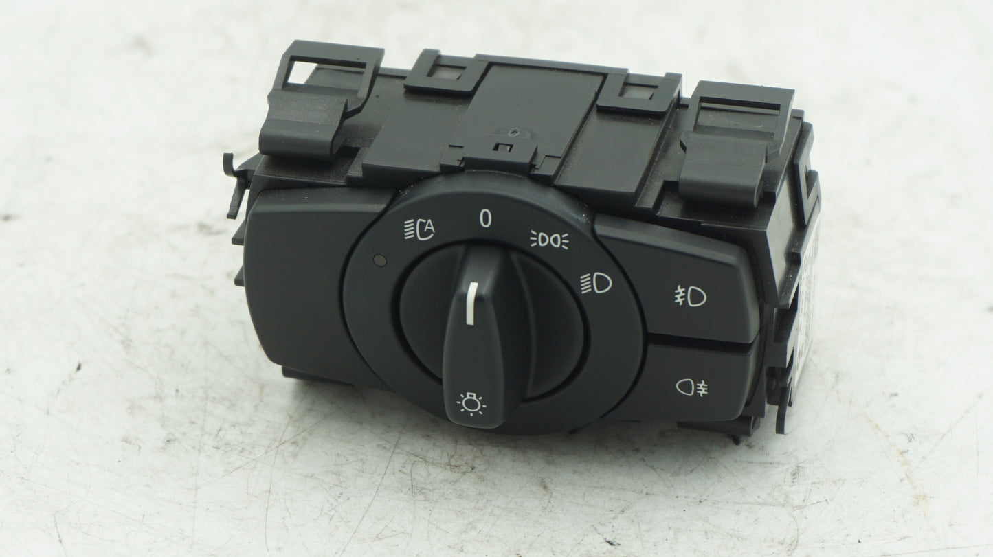 BMW 1 SERIES E82 E87 E88 HEADLIGHT SWITCH 6932796