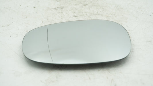 BMW 1 SERIES E82 E87 E88 LHS LEFT SIDE MIRROR GLASS