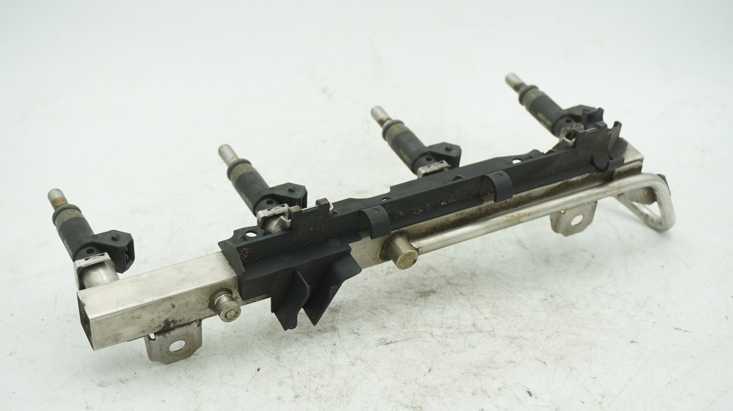 BMW 1 3 X SERIES 2.0L N46 N46N FUEL INJECTORS WITH RAIL