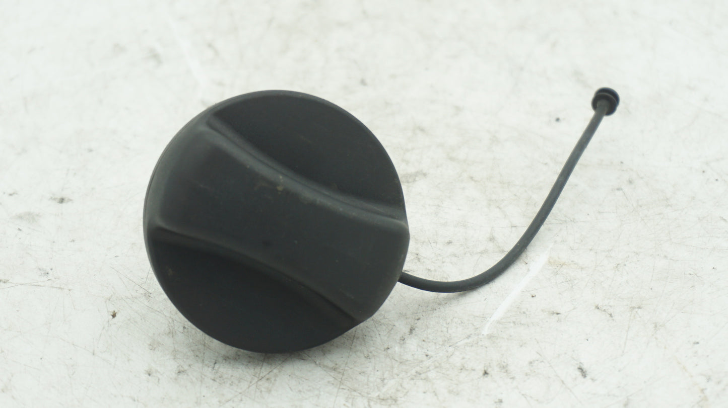 BMW 1 3 5 X SERIES FUEL PETROL CAP 7222330