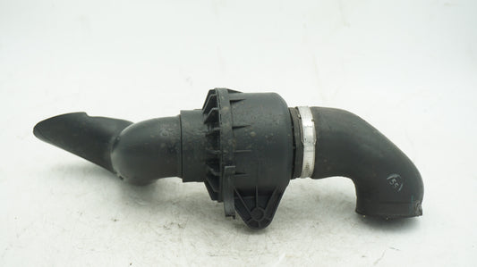 BMW 1 3 X SERIES N54 INTAKE SILENCER GENERATOR 7575658