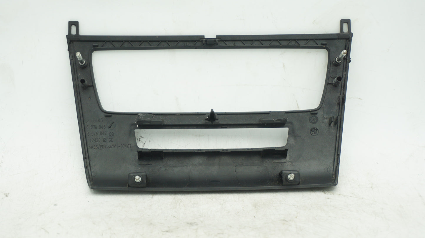 BMW 1 SERIES LCI E82 E87 E88 AIR CONTROL COVER 6976846