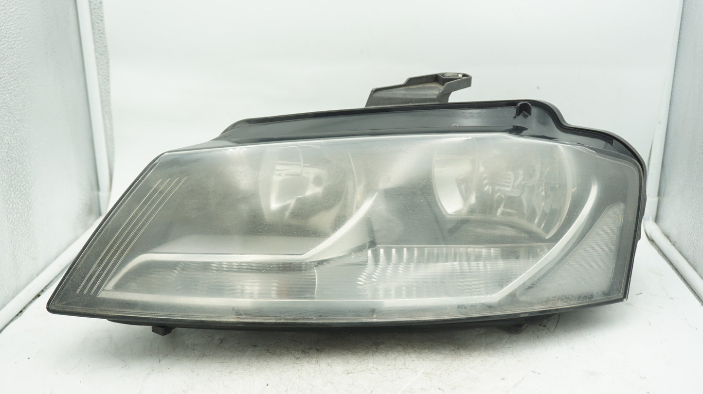 AUDI A3 8P PASSENGER SIDE LHS HEADLIGHT 8P0941003