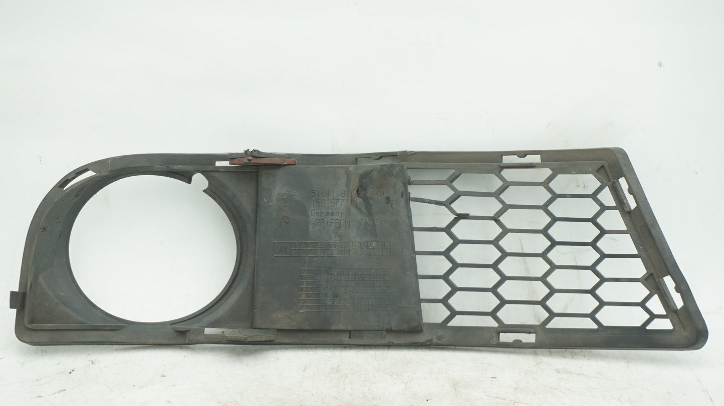 BMW 1 SERIES E82 E88 M-SPORT RIGHT FOG LIGHT GRILL 8045449