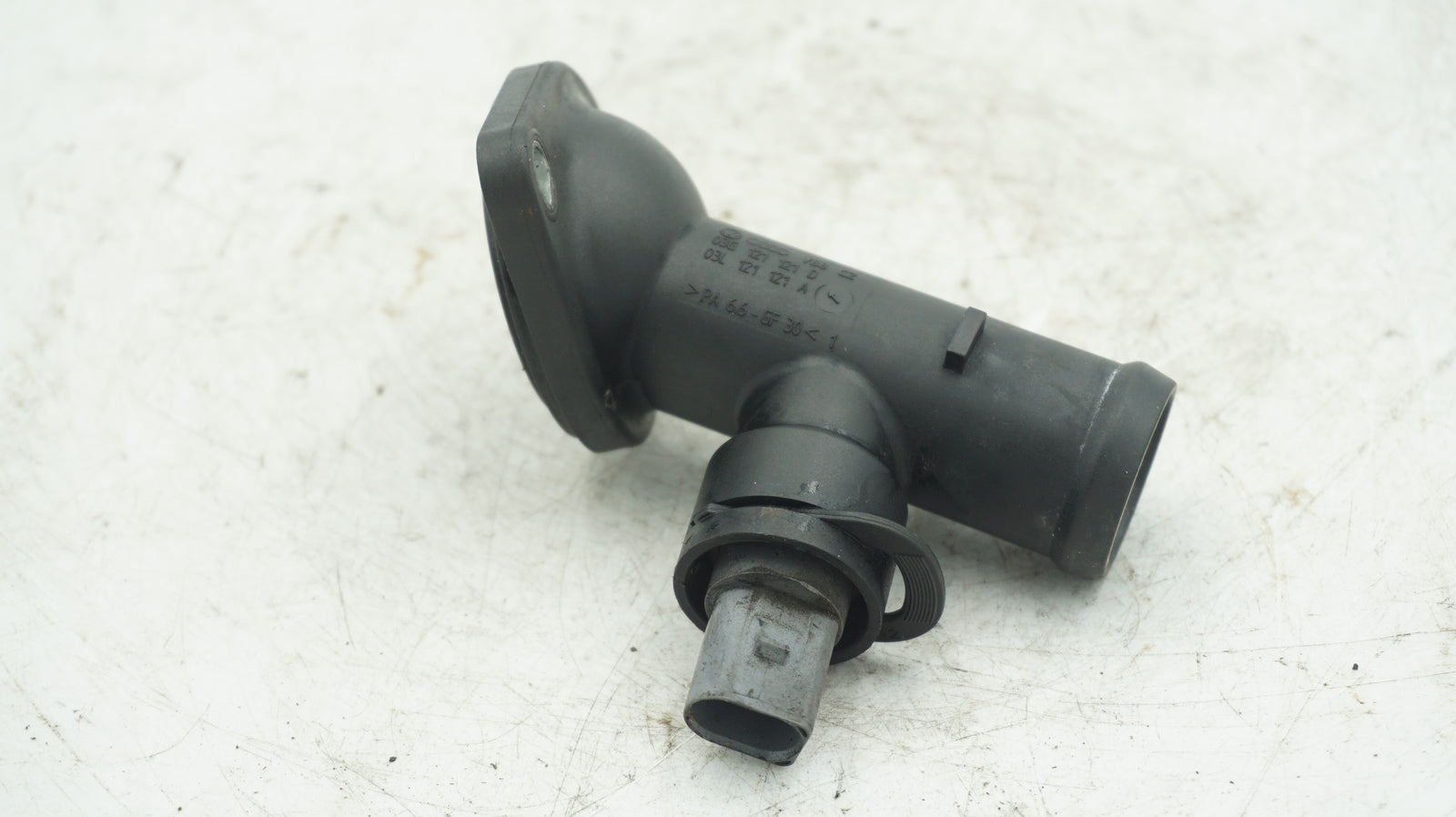 VW AUDI COOLANT THERMOSTAT HOUSING 03G121121