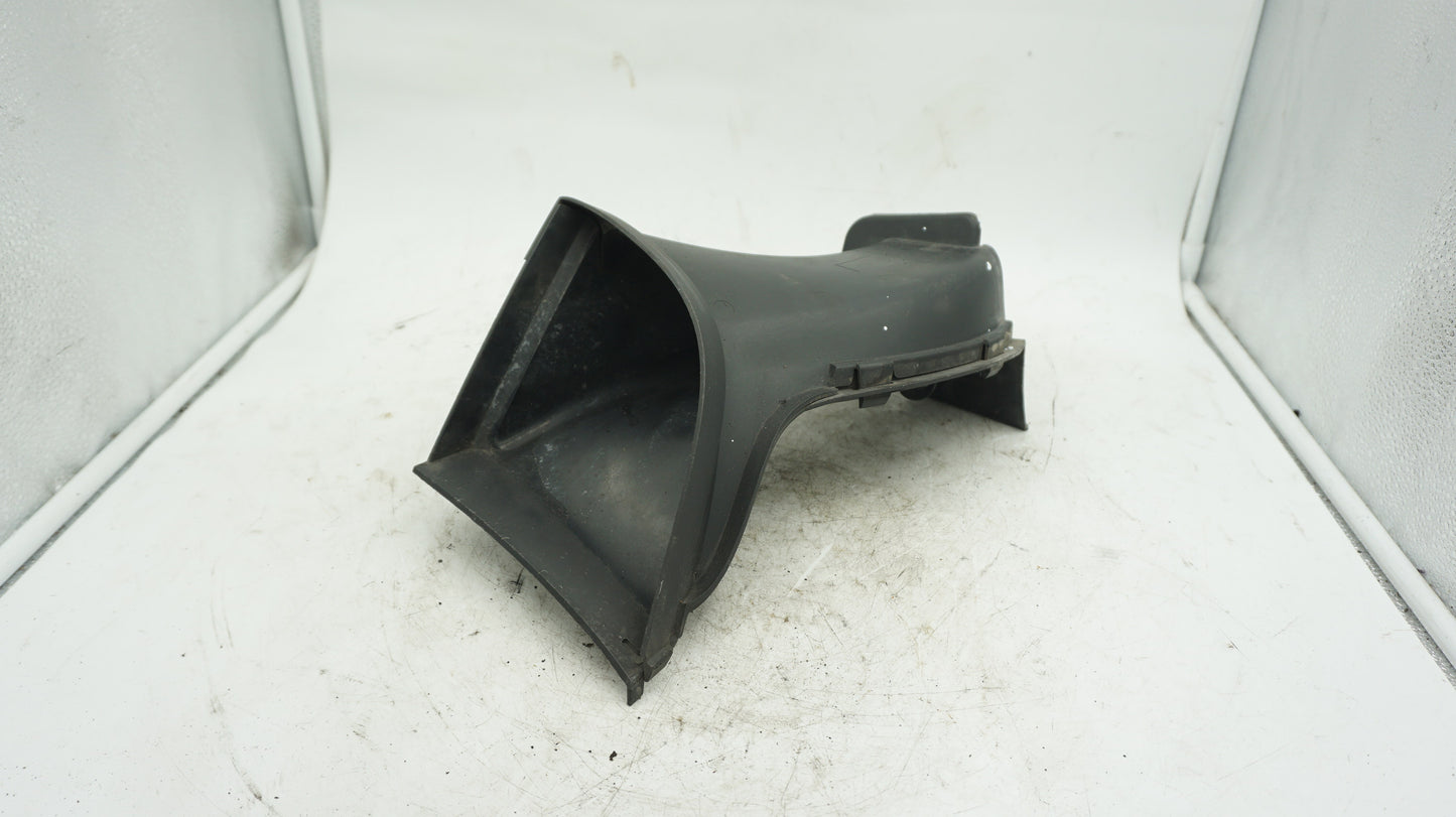 BMW 3 SERIES E92 LEFT SIDE BRAKE AIR DUCT 7906803