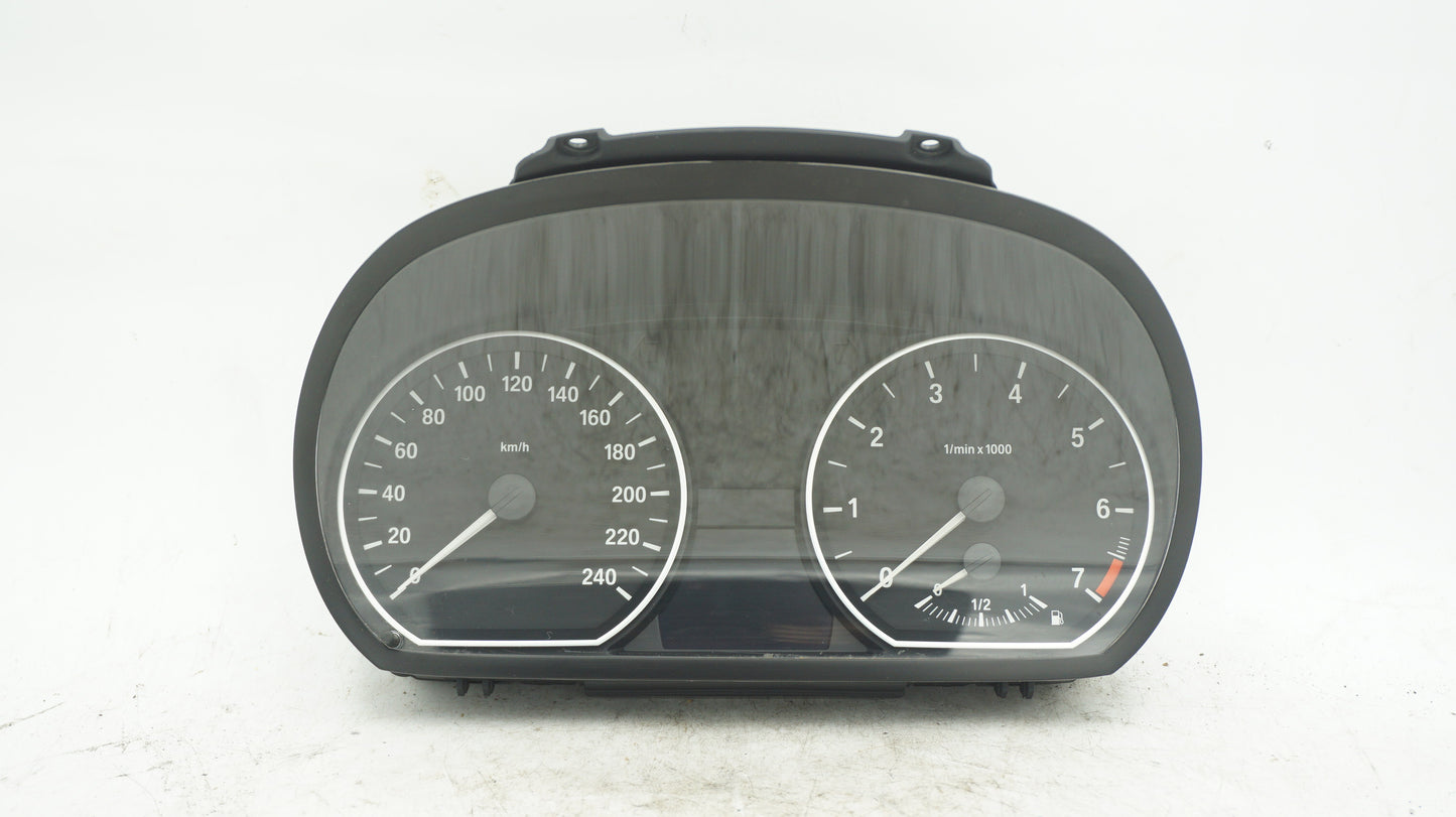 BMW 1 SERIES E82 E87 E88 SPEEDO CLUSTER 4 CYLINDER 9242324