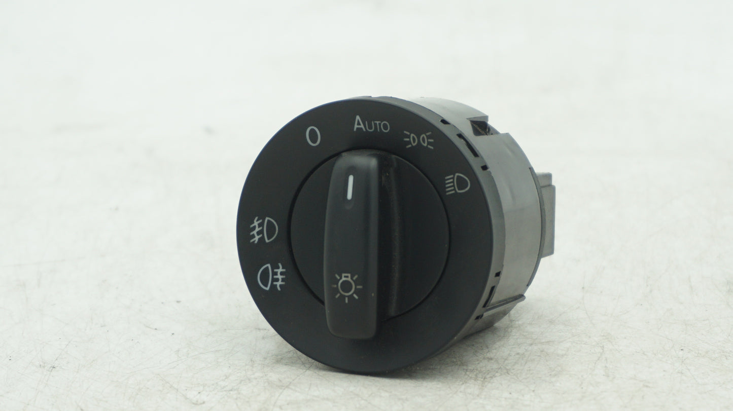 VOLKSWAGEN GOLF CADDY JETTA HEADLIGHT SWITCH 1K0941431AS