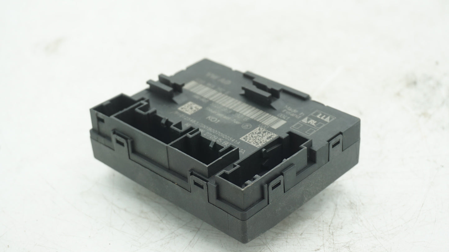 VW AUDI FRONT RIGHT DOOR CONTROL MODULE 5Q0959392