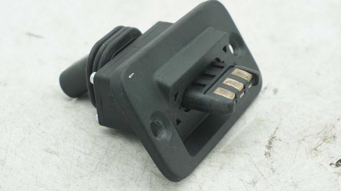 VOLKSWAGEN CADDY LEFT SLIDING DOOR CONTACT SWITCH 2K0907438