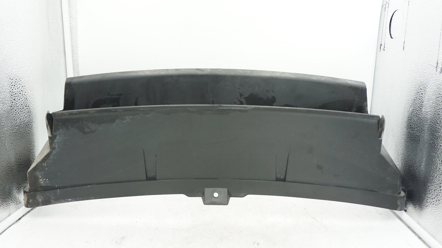 BMW 1 SERIES E82 E88 E87 M-SPORT FRONT BUMPER AIR DUCT 7189264