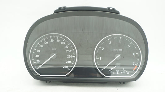 BMW 1 SERIES E82 E87 E88 SPEEDO CLUSTER 6 CYLINDER 9242326