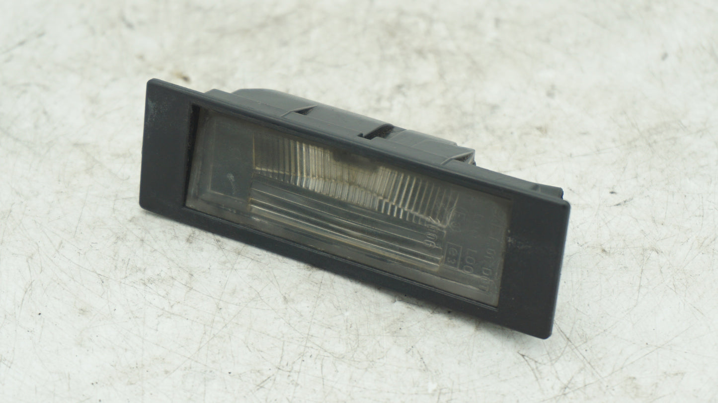 BMW 1 SERIES E8X F2X LED NUMBER PLATE LIGHT 7165735