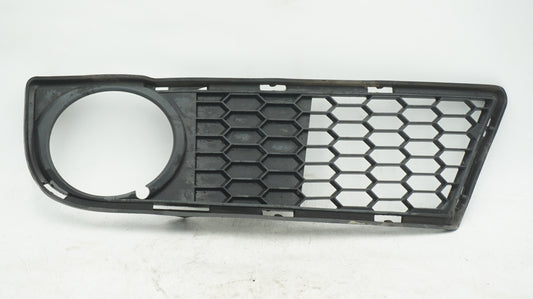 BMW 1 SERIES E82 E88 M-SPORT RIGHT FOG LIGHT GRILL 8045449