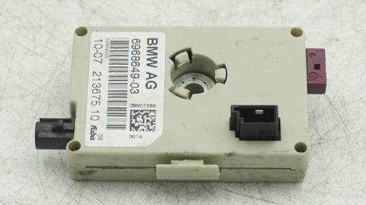 BMW 3 SERIES E93 CONVERTIBLE ANTENA AMPLIFIER 6968649
