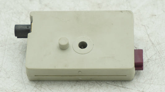 BMW 3 SERIES E93 CONVERTIBLE ANTENA AMPLIFIER 6968649