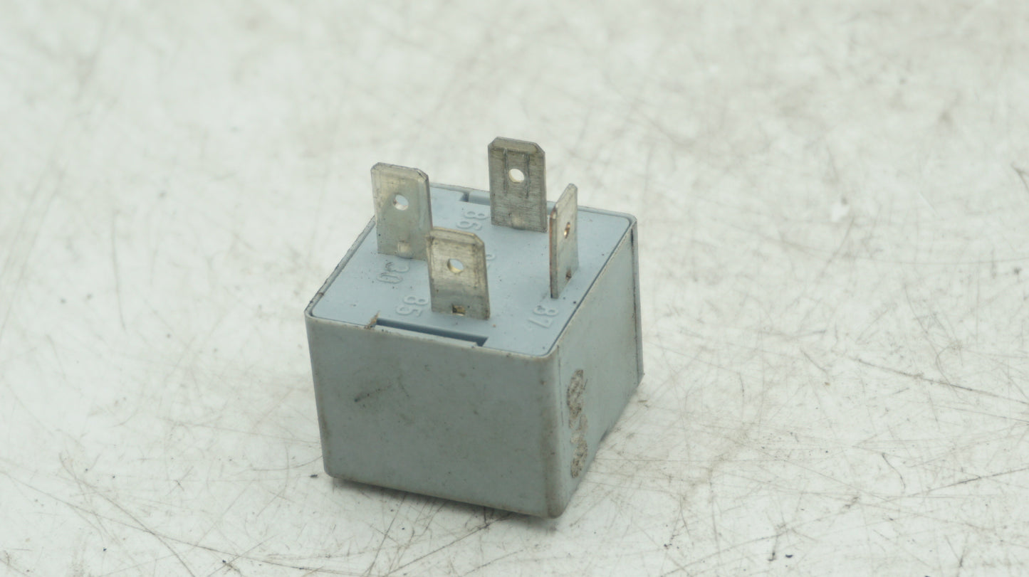 VW AUDI FUSE 141951253