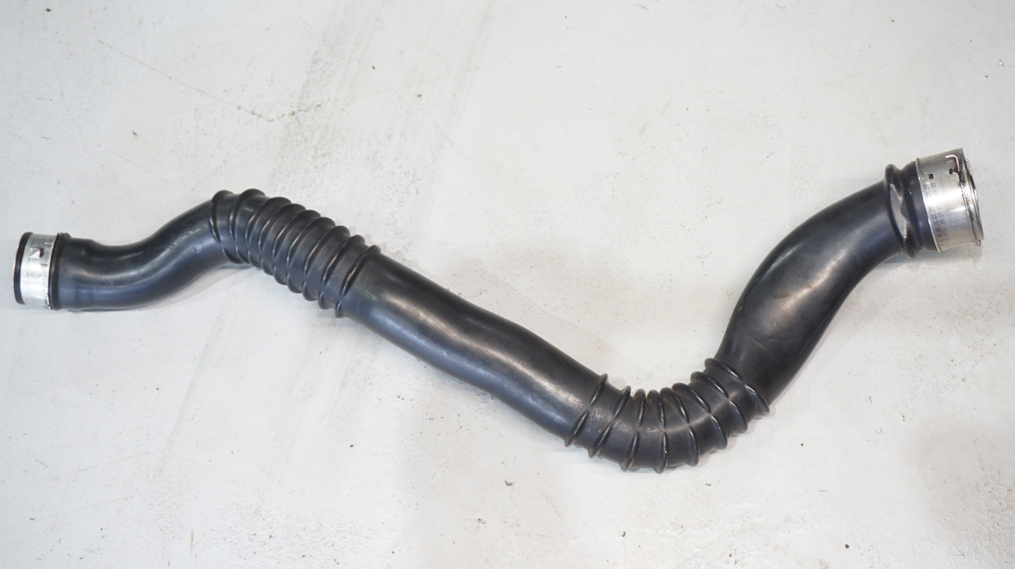 BMW 1 SERIES N47 CHARGE INTAKE AIR HOSE 7797483