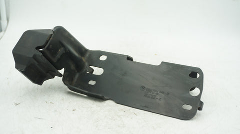 BMW E82 E88 E90 RHS RIGHT FRONT BUMPER CARRIER BRACKET 7154546