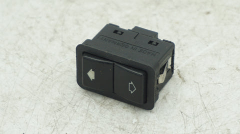 BMW 5 SERIES E39 WINDOW SWITCH BUTTON 8368974