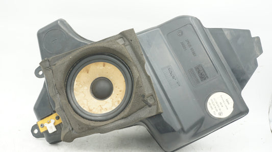 BMW 5 SERIES E39 REAR LEFT DOOR SPEAKER 8360777