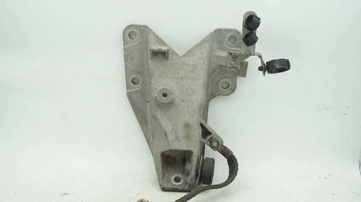 BMW 1 3 SERIES N54 ENGINE SUPPORT BRACKET 6760317