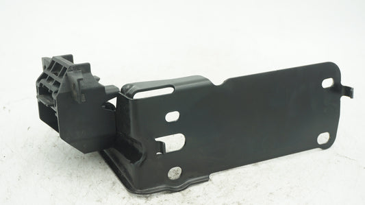 BMW 3 SERIES E90 E92 E93 RADIATOR SUPPORT BRACKETS 711781110 - 7117812 LHS RHS