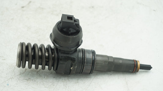 VW AUDI 1.9TDI BLS CADDY GOLF DIESEL INJECTOR 0414720313