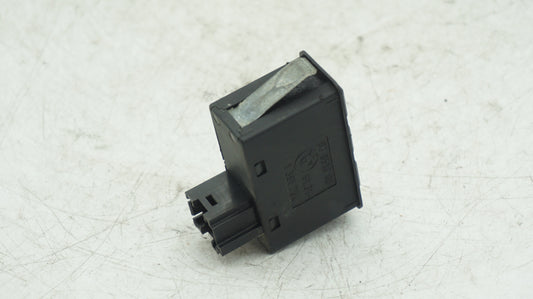BMW 5 SERIES E34 A/C AND REAR WINDOW DEMISTER SWITCH 1391764