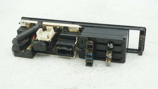 BMW 5 SERIES E34 A/C CLIMATE CONTROL 8351111