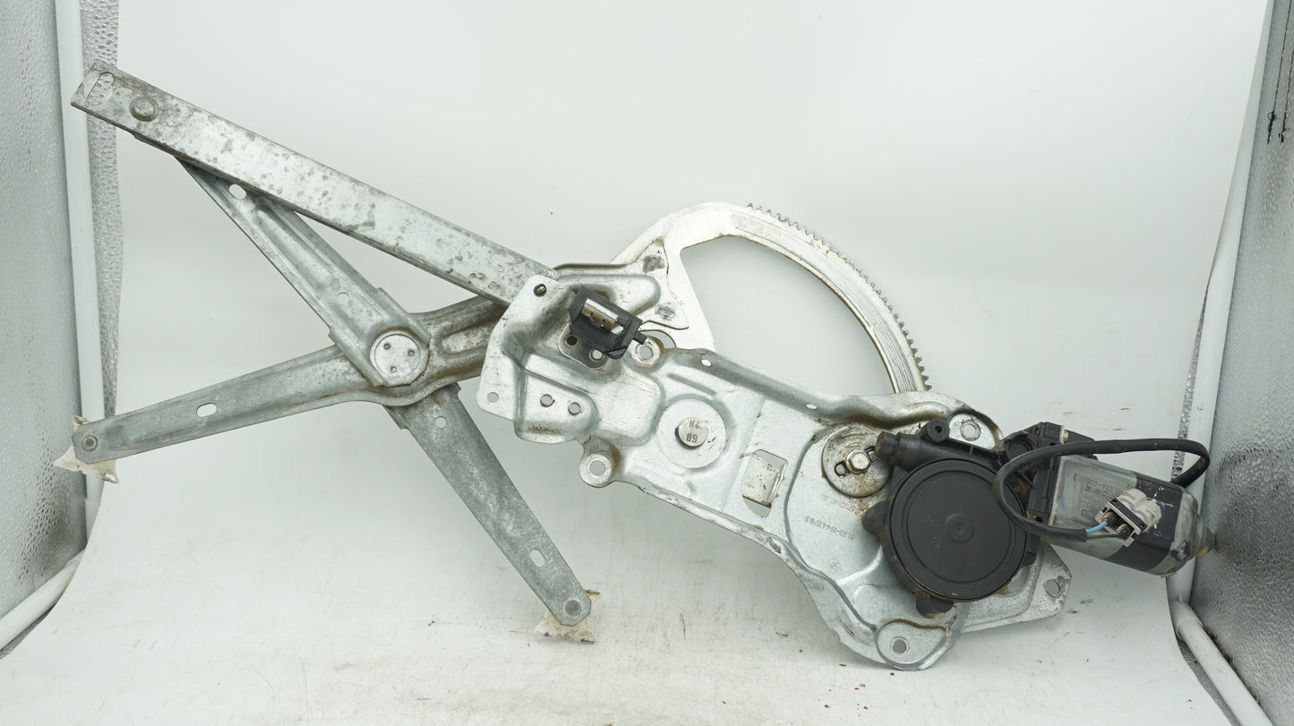 BMW 5 SERIES E34 FRONT RIGHT WINDOW REGULATOR 0130821254