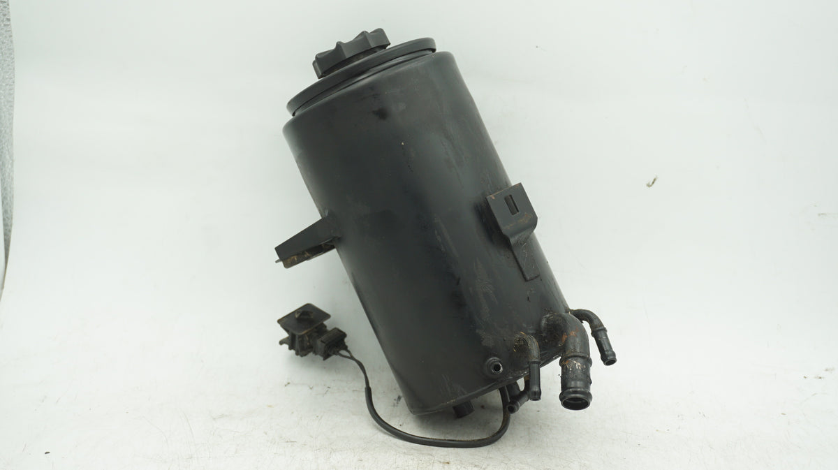 BMW 5 SERIES E34 STEERING FLUID RESERVOIR