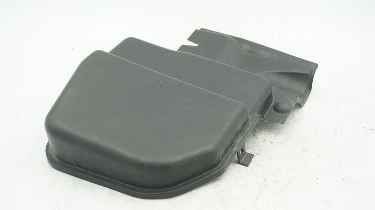 BMW 1 3 SERIES E82 E87 E90 E91 E92 COVER AIR MICROFILTER CAP LEFT 6925017