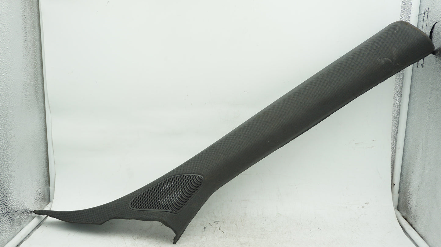 AUDI A3 8P FRONT RIGHT DRIVERS SIDE PILLAR 8P0867234