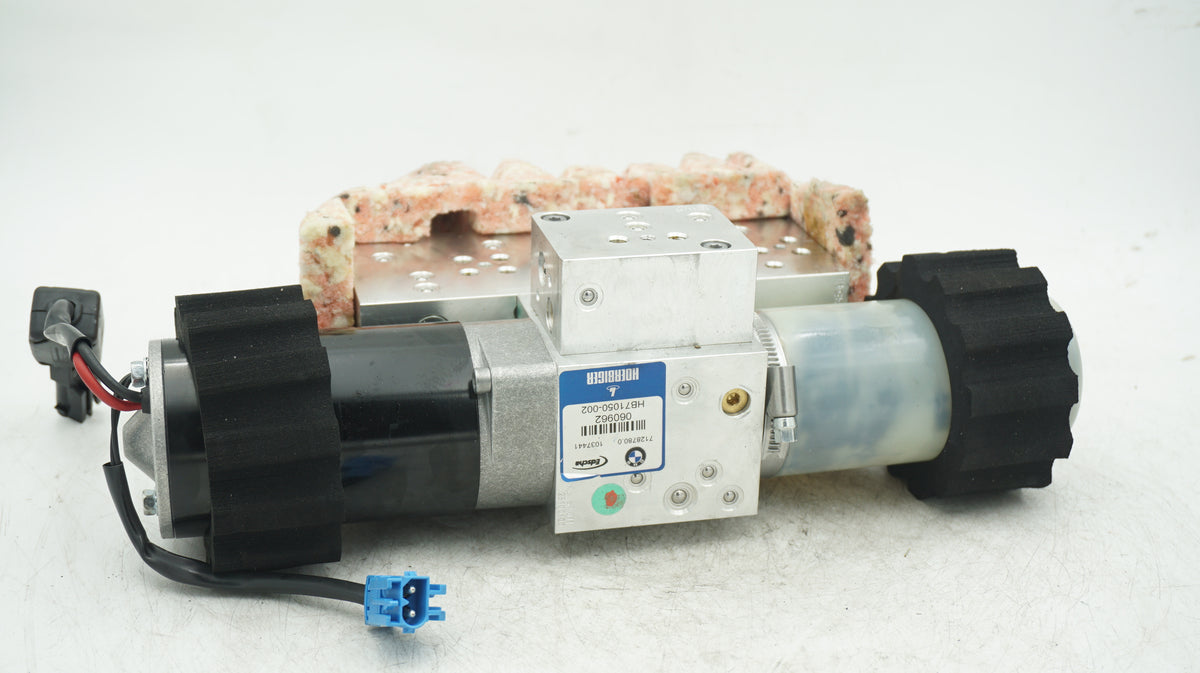 BMW 3 SERIES E93 CONVERTIBLE ROOF MOTOR 7128780 - LRI Autoparts